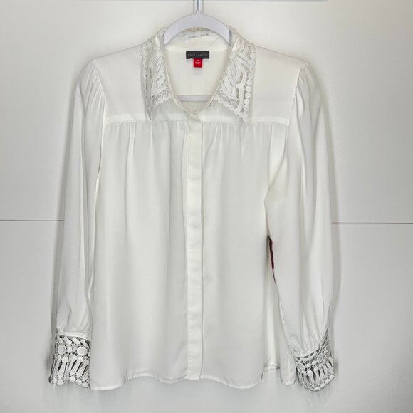 NWT Vince Camuto White Crochet Lace Blouse - Picture 1 of 7